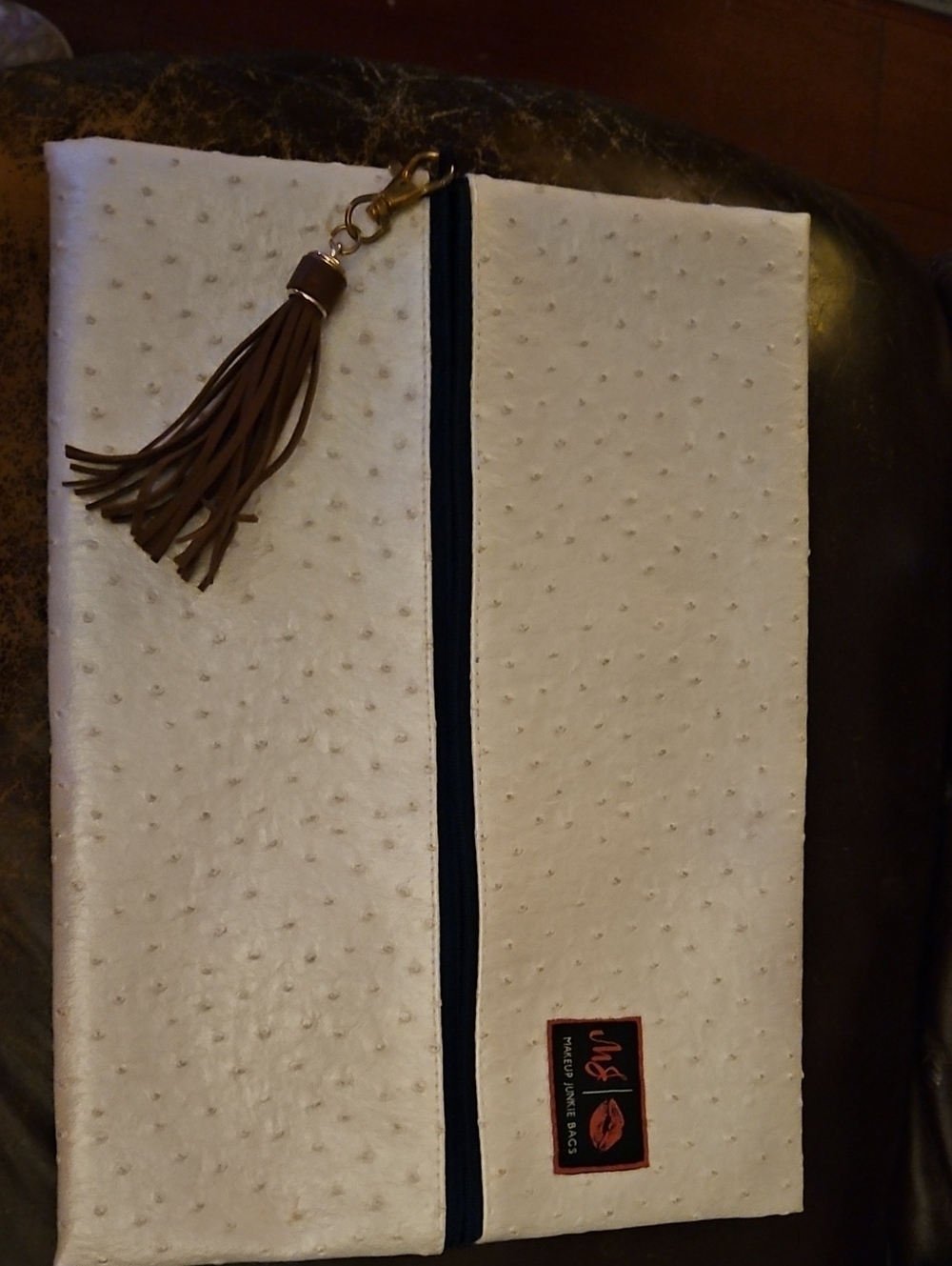 Makeup Junkie Bag Cream Faux Osterich Design 13 X 9.5. Can Be Used As Makeup Bag